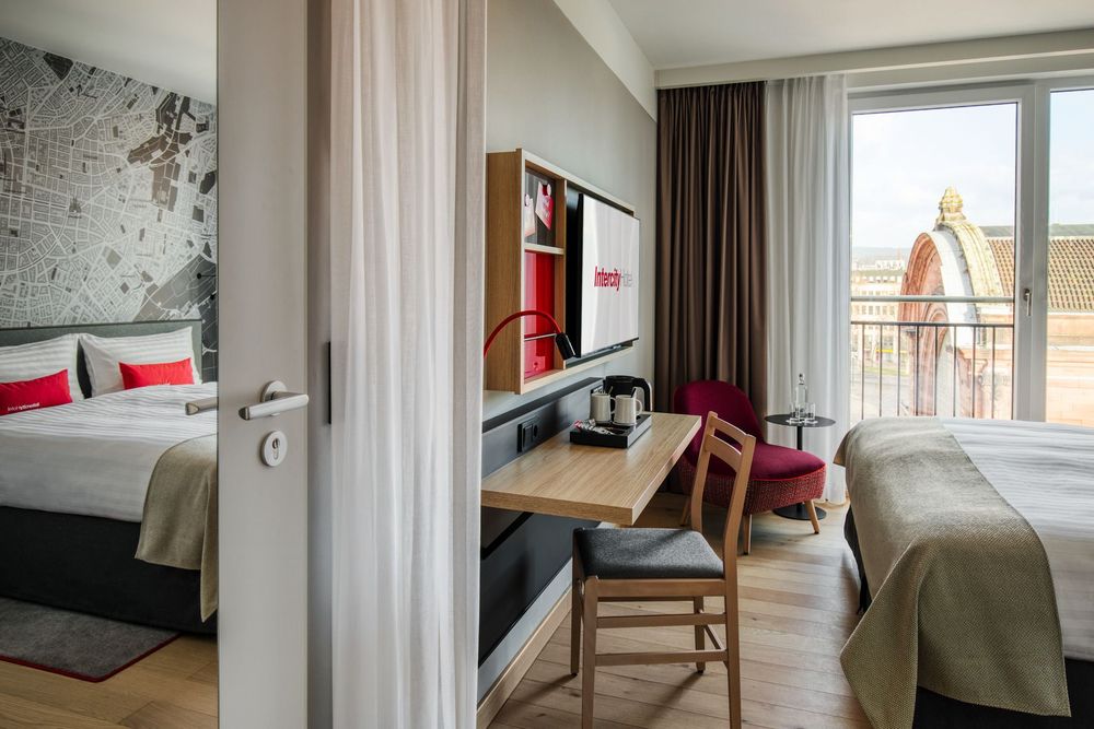 IntercityHotel Wiesbaden superior room